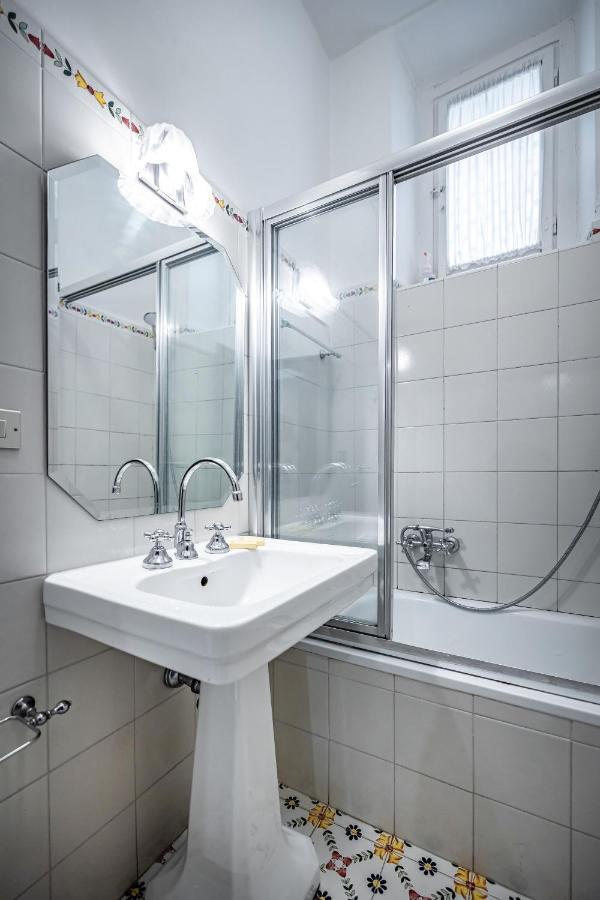 Roommo D'Azeglio Флоренция Екстериор снимка